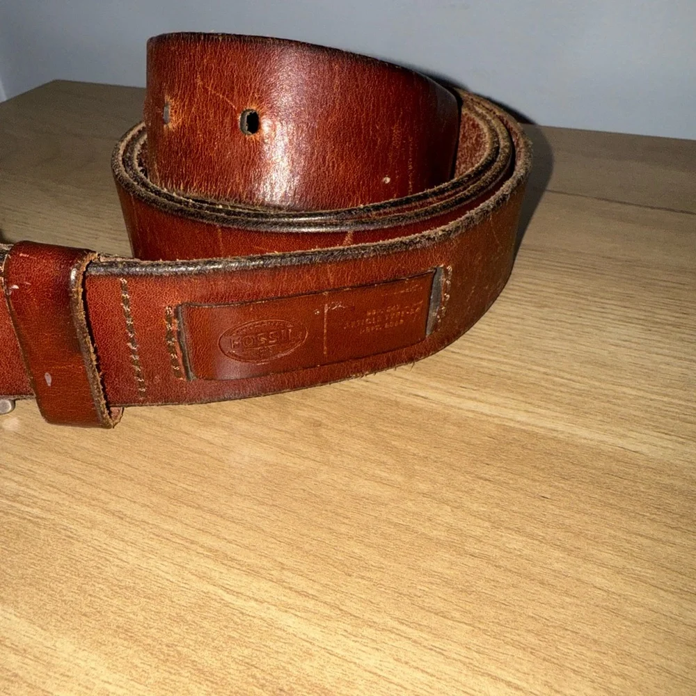 Fossil stylish durable